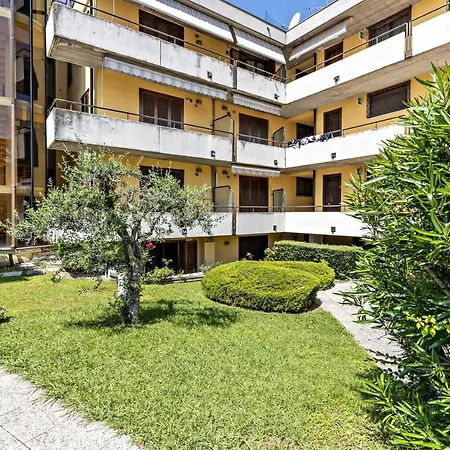 Casa Cattaleya Ντεζεντσάνο ντελ Γκάρντα