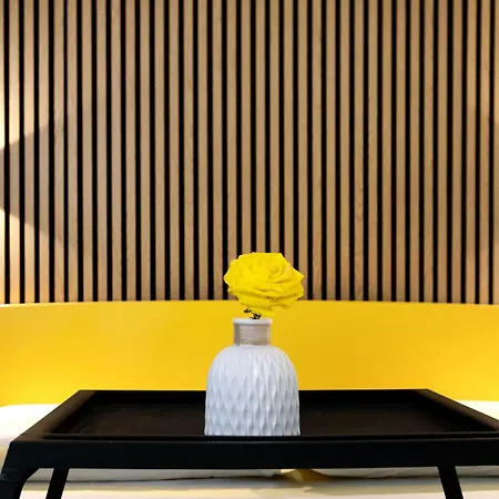 Casa Cattaleya Ντεζεντσάνο ντελ Γκάρντα